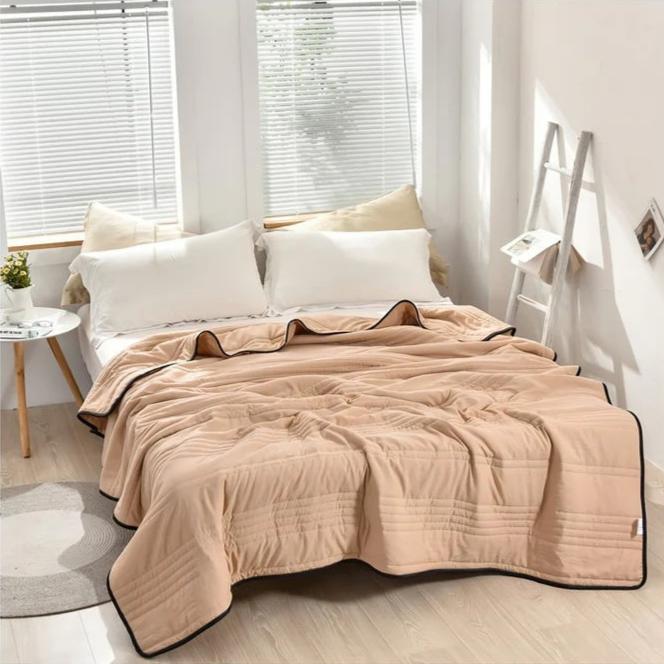 AQUACHILL – Cooling Comfort Blanket for Everyday Home Use