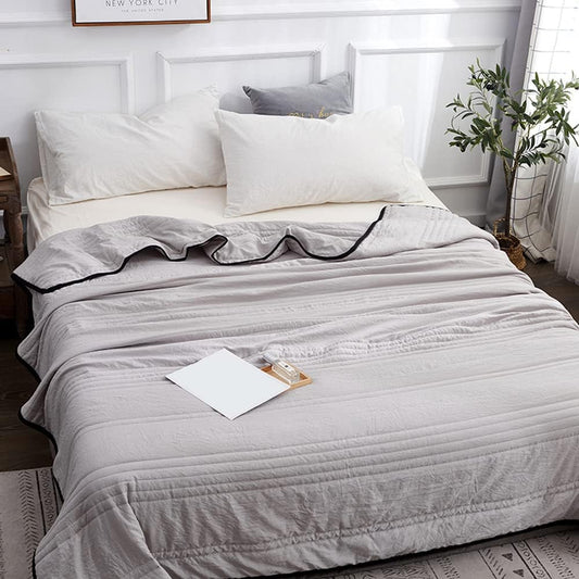 AQUACHILL – Cooling Comfort Blanket for Everyday Home Use