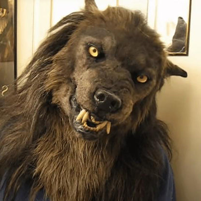 MOONHOWL – LED Werewolf Mask for Halloween Cosplay