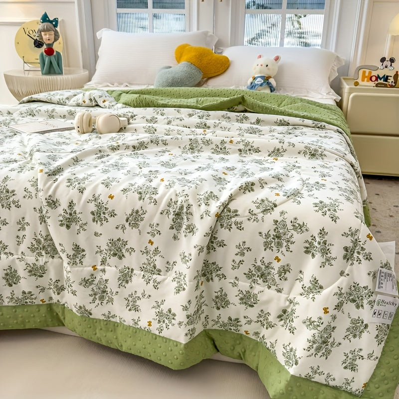 BLOOMCOOL - Lightweight Floral Summer Quilt for Comfortable Sleep 2