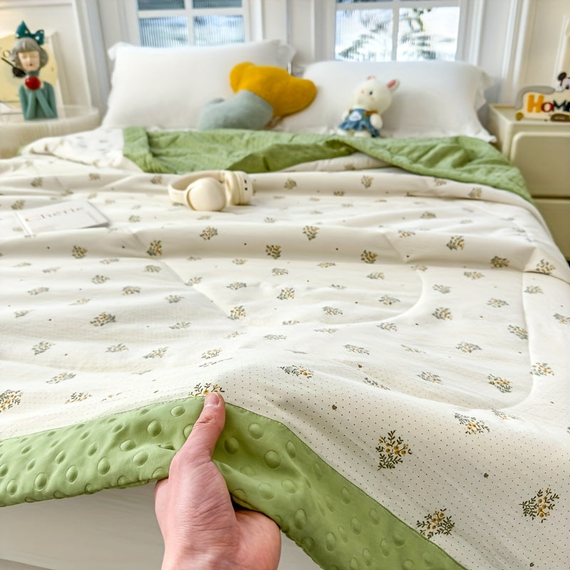 BLOOMCOOL - Lightweight Floral Summer Quilt for Comfortable Sleep 7