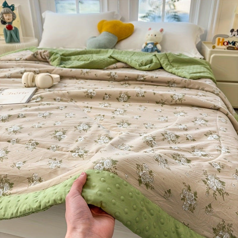 BLOOMCOOL - Lightweight Floral Summer Quilt for Comfortable Sleep 8