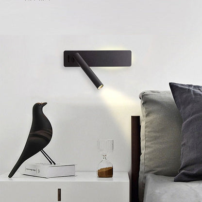 LUMISWIVEL – Rotatable LED lamp for flexible bedside lighting