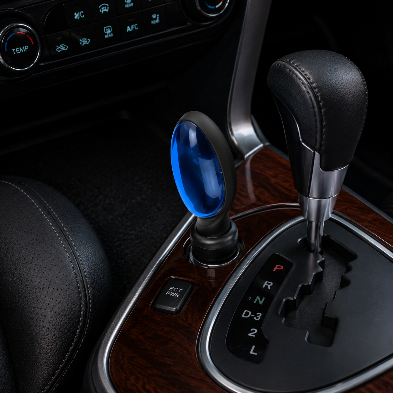 ROADLINK – Vehicle Connector for Convenient Driving Experiences