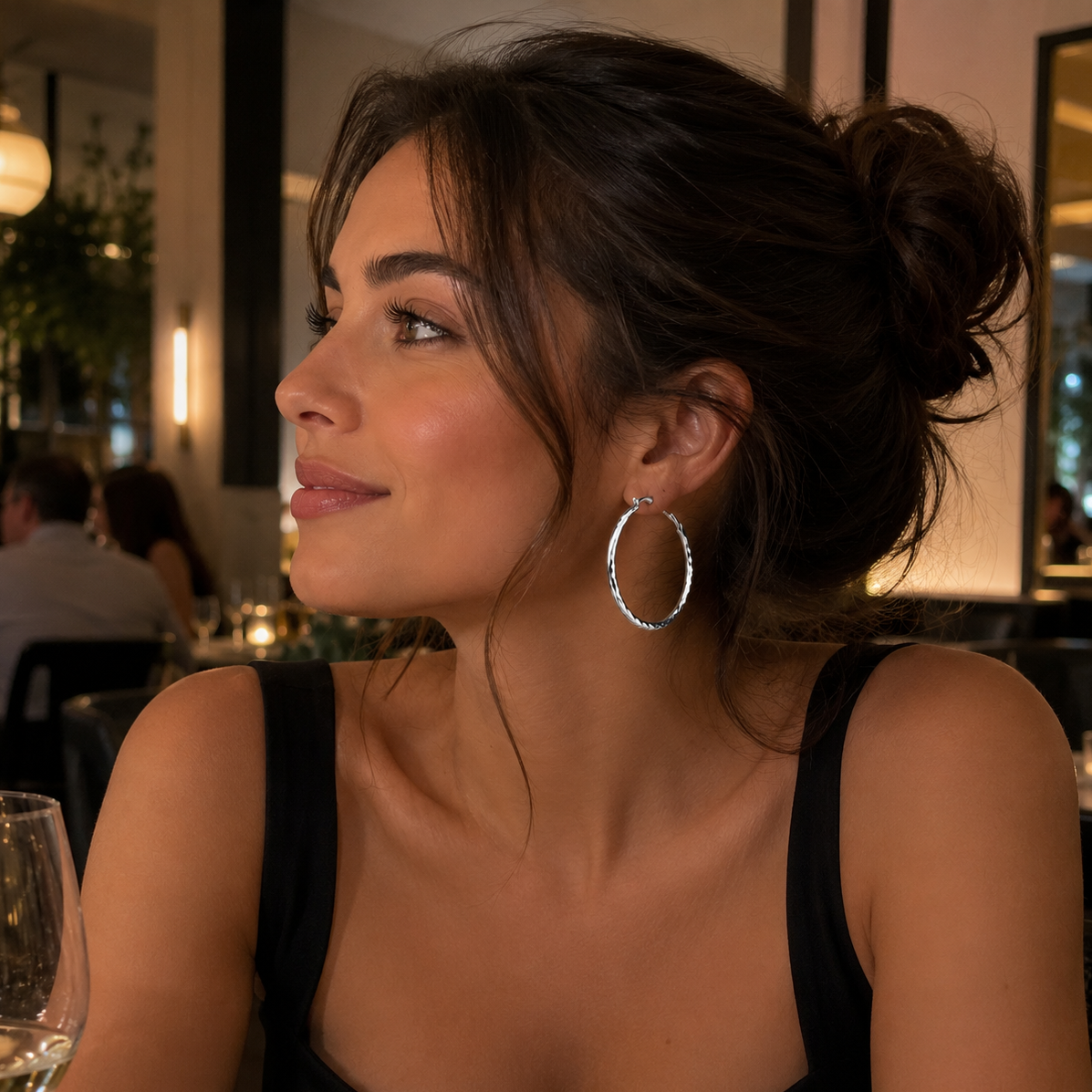 ELEGLOW – Timeless Hoop Earrings for Everyday and Special Moments