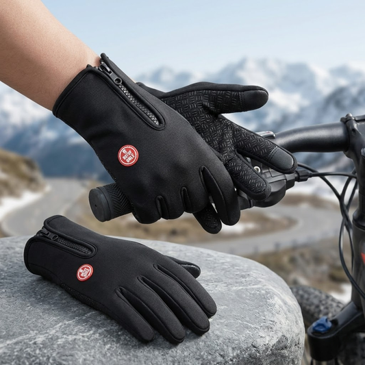 GRIPSHIELD – Weather-Ready Gloves for Warmth and Touchscreen Control