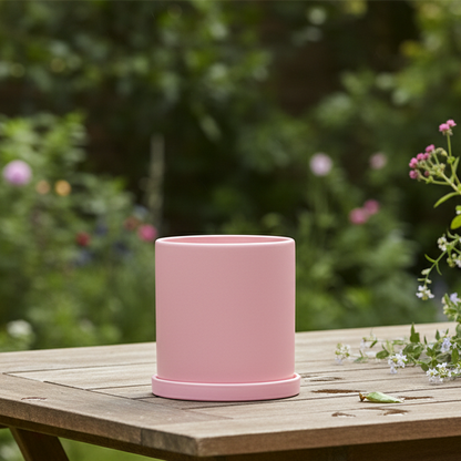 Elegant White Ceramic Flowerpot - Minimalist Design for Modern Home Décor 0