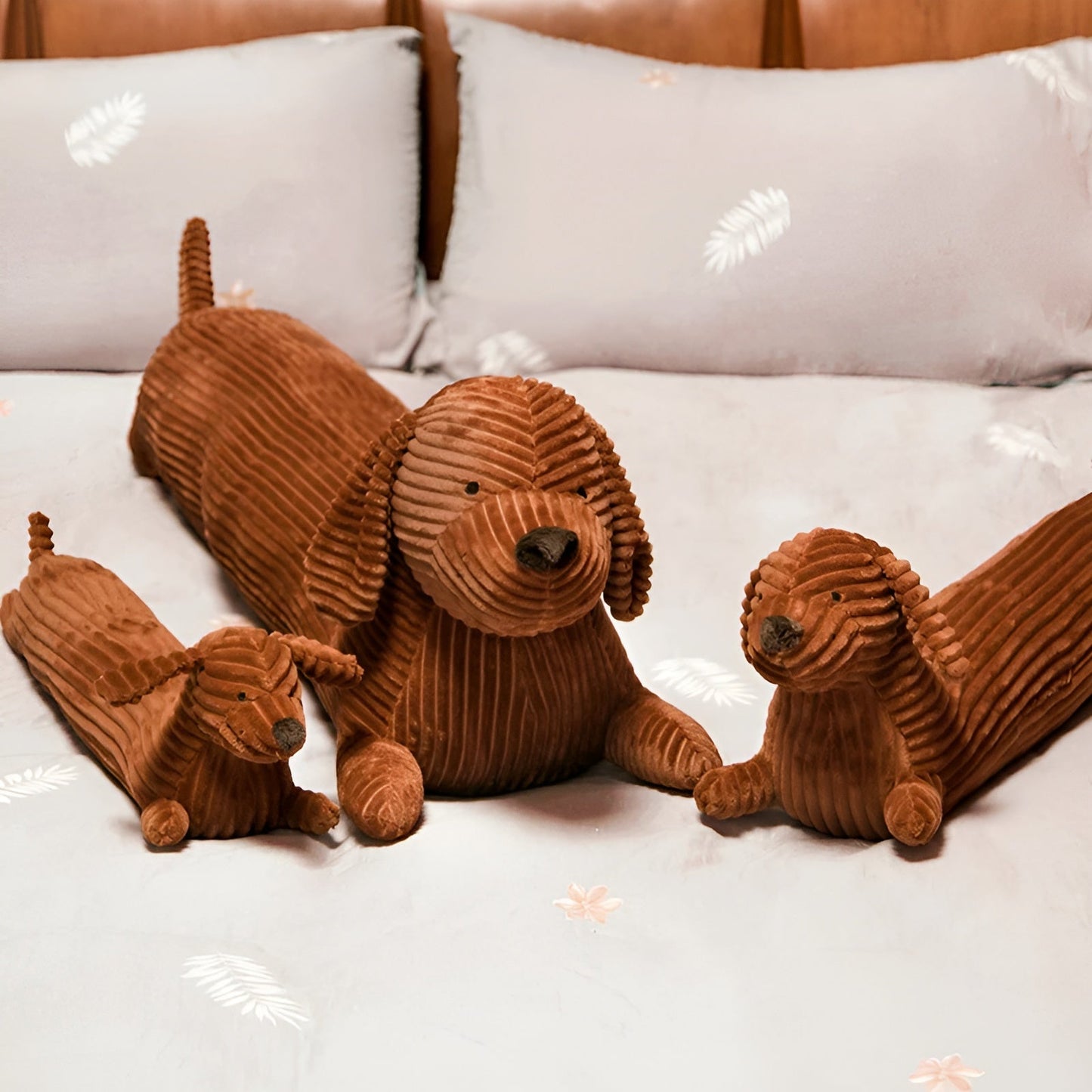 DOXIDREAM – Plush Dachshund Cushion for Cozy Relaxation
