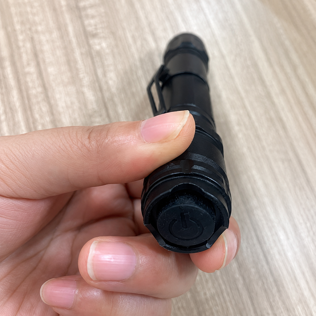 BEAMPRO – Rechargeable Long Range Laser Pointer Presentation Tool