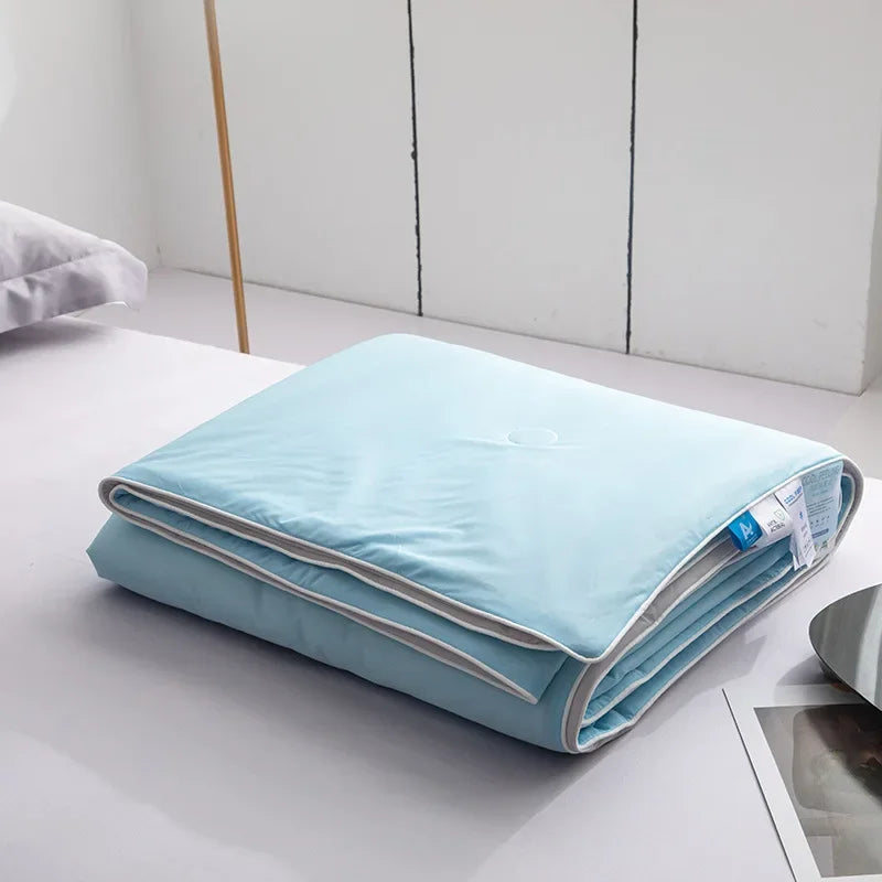 CHILLLUXE – Cooling Bed Blanket for Refreshing Everyday Comfort