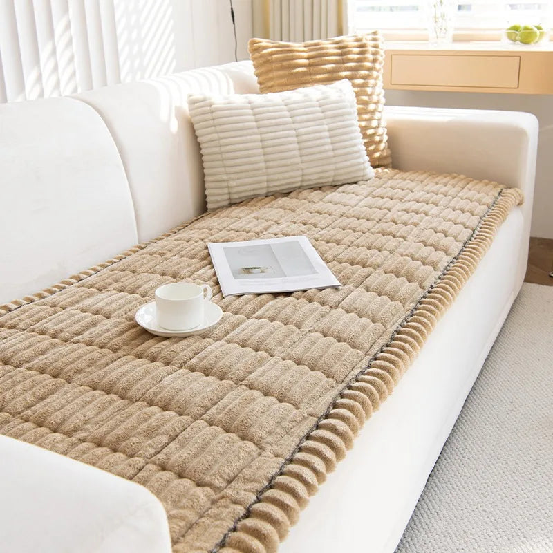 LIVINGLUXE – Warm Sofa Pad for Cozy and Inviting Spaces