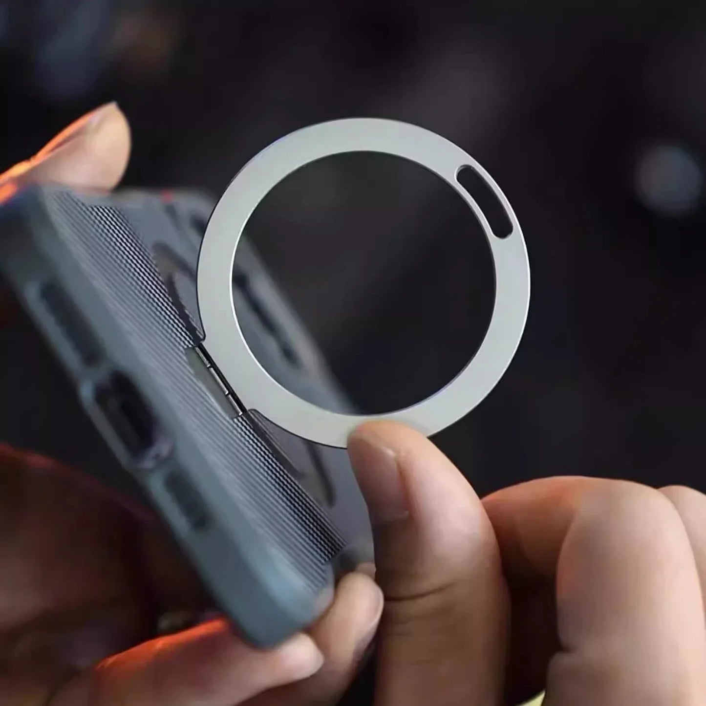 TITANVAULT – Carbon Fiber Magnetic Phone Case with Metal Stand