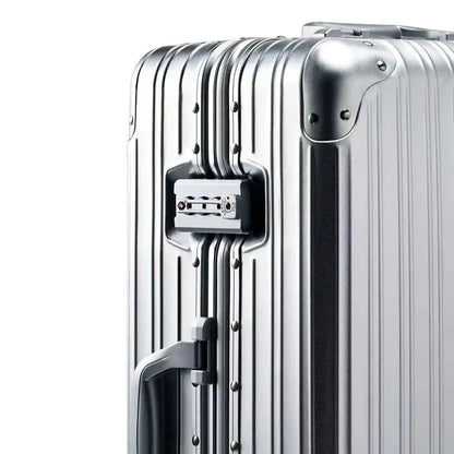 URBANVAULT – Premium Business Case for Secure Professional Travel