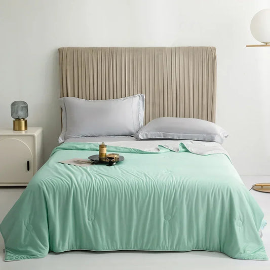 CHILLLUXE – Cooling Bed Blanket for Refreshing Everyday Comfort