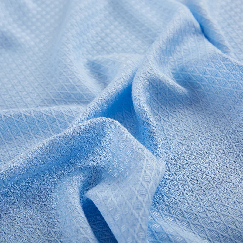 AIRBAMBOO – Breathable Blanket for Cool and Comfortable Summer Nights