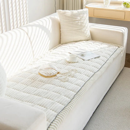 LIVINGLUXE – Warm Sofa Pad for Cozy and Inviting Spaces
