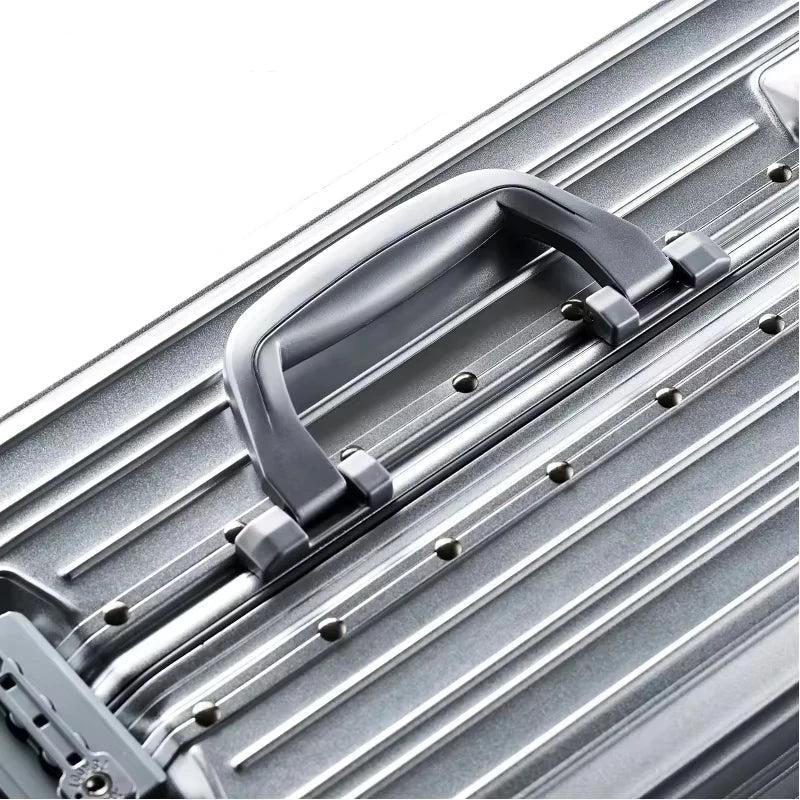URBANVAULT – Premium Business Case for Secure Professional Travel