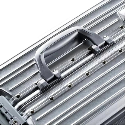 URBANVAULT – Premium Business Case for Secure Professional Travel