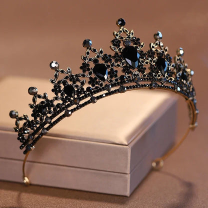 CROWNAURA – Ornate Wedding Tiara for Regal and Refined Beauty