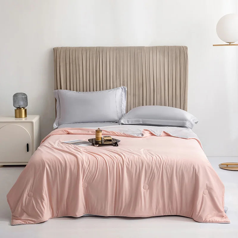CHILLLUXE – Cooling Bed Blanket for Refreshing Everyday Comfort
