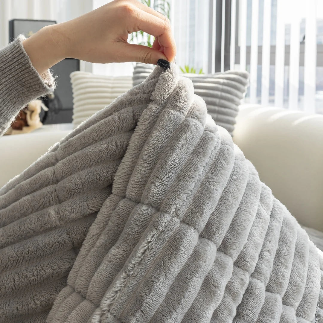 LIVINGLUXE – Warm Sofa Pad for Cozy and Inviting Spaces