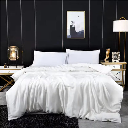 LUNACHILL – Summer Bed Cover for Smooth and Refreshing Rest