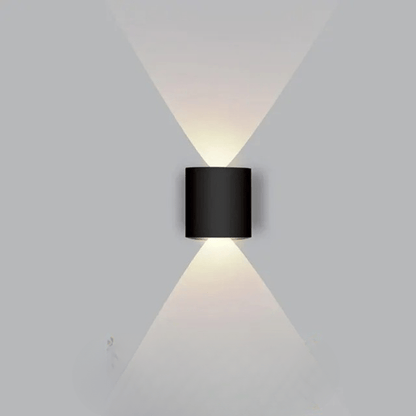 BRIGHTYARD – Modern Energy-Efficient Outdoor Wall Light