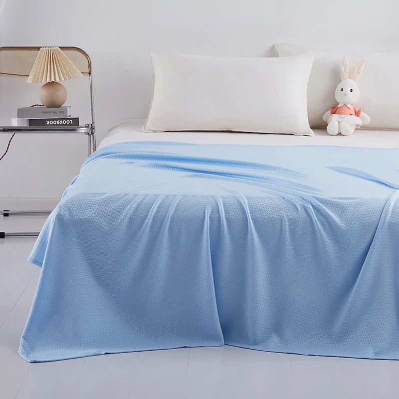 AIRBAMBOO – Breathable Blanket for Cool and Comfortable Summer Nights