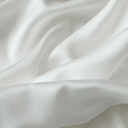 LUNACHILL – Summer Bed Cover for Smooth and Refreshing Rest