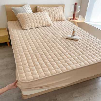 SlumberSoft Waterproof Mattress Protector - Soft, Breathable, Cooling Comfort 3