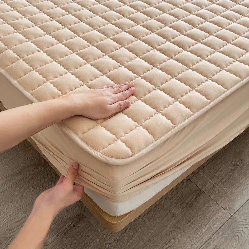 SlumberSoft Waterproof Mattress Protector - Soft, Breathable, Cooling Comfort 4