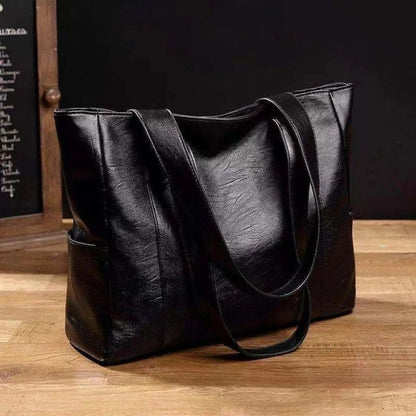 LUXORA – Elegant PU leather shoulder bag with retro touch