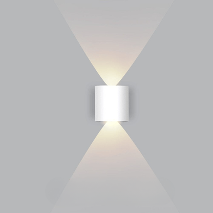 BRIGHTYARD – Modern Energy-Efficient Outdoor Wall Light