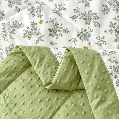 SOFTBLOOM – Lightweight Floral Summer Quilt for Breathable Sleep Comfort
